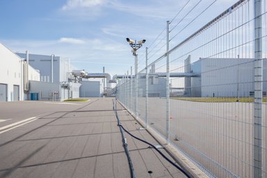 Периметральная охрана складского комплекса